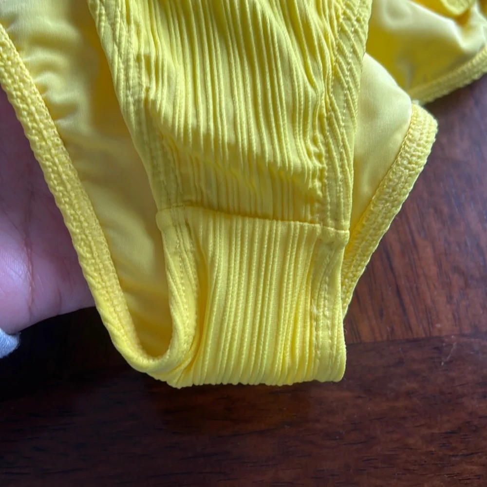FRANKIE’S BIKINIS JENNA RIBBED HIGH WAIST BIKINI BOTTOMS SIZE L